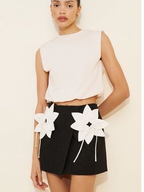 Mini Skirt with White Flower Appliqués - Black